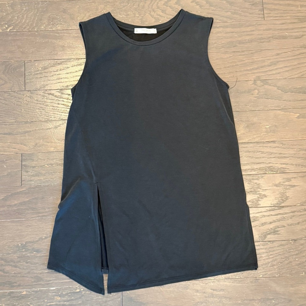 Tresics Luxe Womens Sleeveless Tunic Top Charcoal Black High Slit Hem Size M